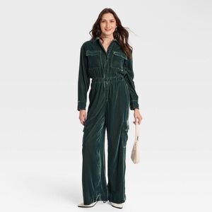 NWT Universal Thread Green cargo Jumpsuit long